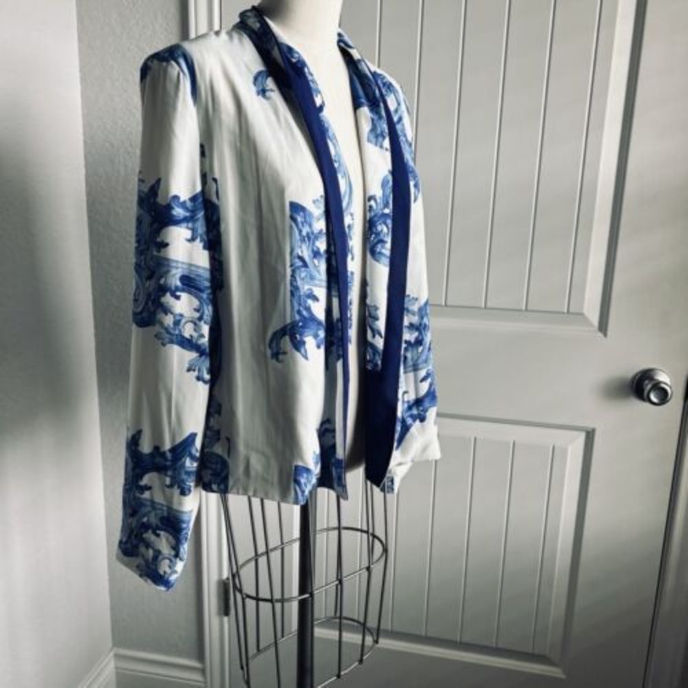 Under Skies Womens Size M Blueโ and Ivory Lined Open Jacket Long Sleeves